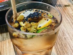 -渝嘴小老弟老火锅(华新村店)