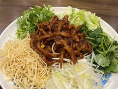 辛盤京酱肉丝-满园烤鸭·春饼(太原街万达店)
