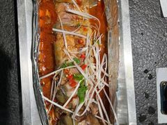 碳烧鲶鱼-老万烧烤(典逸心洲店)