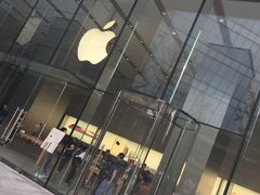 -Apple零售店(华贸购物中心店)