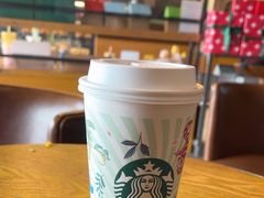 -星巴克(G15苏通大桥服务区西区)