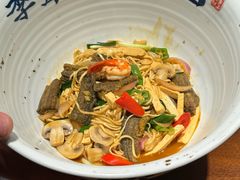 -李犟大爆鳝面·手工蟹黄包(湖滨西湖店)