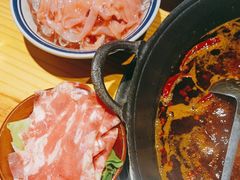 -乐闹闹重庆火鍋(民治店)