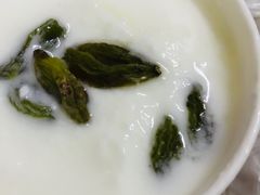 酸奶-塔里木新疆饭店(新北万达店)