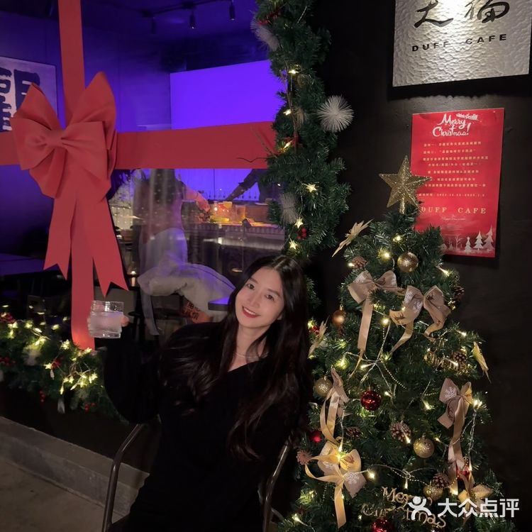 福州｜藏在华润万象楼下的氛围小酒馆