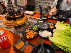 -肉甲韩国木炭烤肉(新壹街1店)