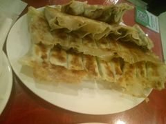 -大眼锅贴水饺(河东店)