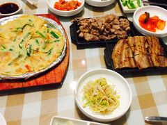 -益百岁牛尾汤(香山路店)