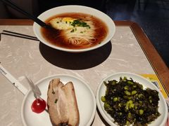 -松鹤面馆·古法焖肉面(观前店)