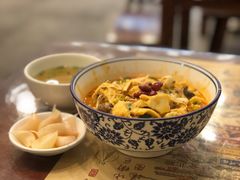 优质小炒泡馍-老乌家特色小炒泡馍(大皮院店)