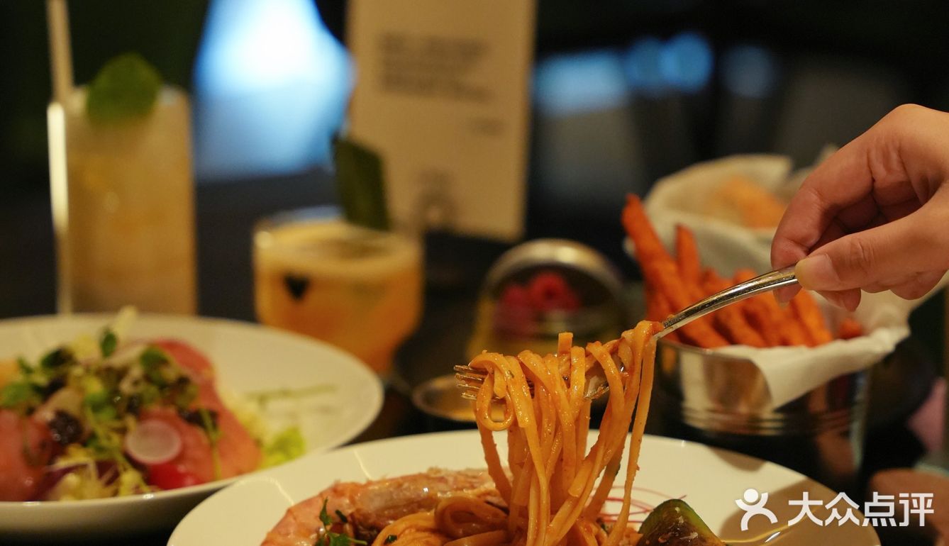 氛围感音乐餐吧推荐|1701 MUSIC BAR 