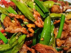 辣椒炒肉-厨道重庆菜馆(鸳鸯店)