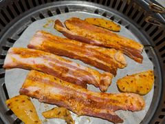 -汉金城海鲜烤肉自助百汇(威海威高广场店)