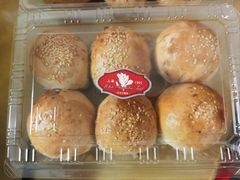 -白玉兰食品甜凤店(合生汇店)