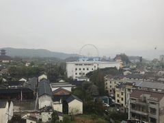 -铂逸梦秦酒店(横店梦幻谷店)