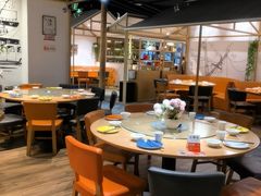 -渝信川菜 · 川味家常菜(财富购物中心店)