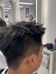 -米娜护肤造型