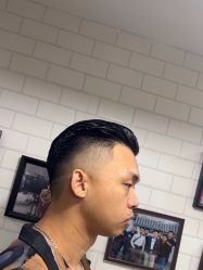-韦恩先生Barbershop英式男士理发馆