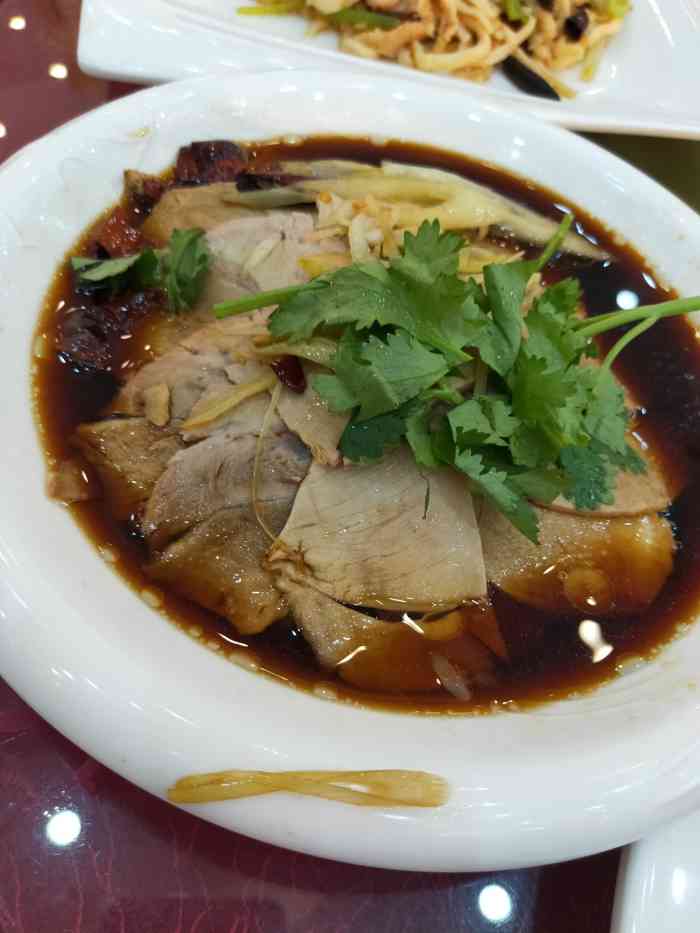 祥龙宾馆(蒲城店)-"卫生确实好!服务员态度也很好,很热情,饭.