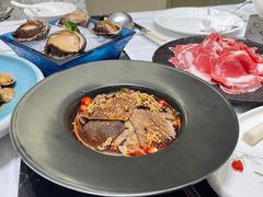 -红鼎豆捞·非遗鲍皇汤火锅(宝丰路店)