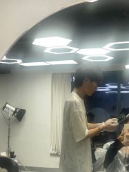 -CHANGE 美发烫染沙龙