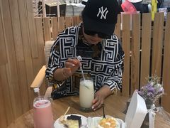 -藏猫猫咖啡主题馆(中央大道店)