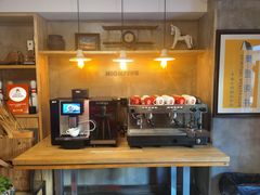 -HIGH FIVE哈福手工汉堡(桂林路店)