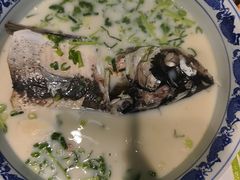 -南京金牛湖巨碗鱼头