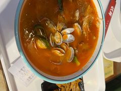 -何记花甲(海岸城旗舰店)