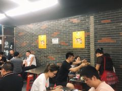 等位区-小民大排档(马场角横路店)