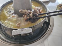 双拼锅-阿妈土锅鸡