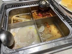 -海底捞火锅(旭辉MALL店)