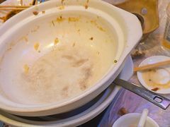 -霄汉牛三鲜湖北砂锅菜(万松园2店)