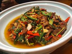 -老滇山寨•云南特色菜•地方菜•民族风情歌舞表演(金碧店)