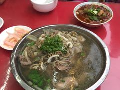 -谢老五跷脚牛肉·非遗传承店