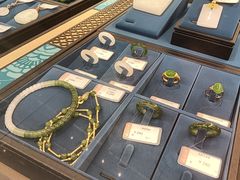 -品真阁华夏典当行(四通桥店)