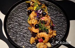 Pineapple Bamboo Shoot Shrimp