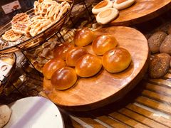-巴黎贝甜(大宁国际商业广场店)
