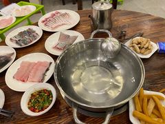 -正能量脆肉鲩火锅
