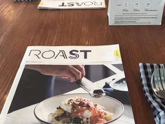 -ROAST coffee & eatery