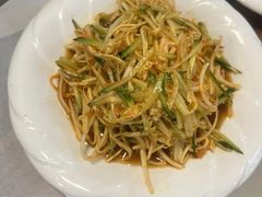 -土灶台东北大块肉烧烤(风景城邦店)