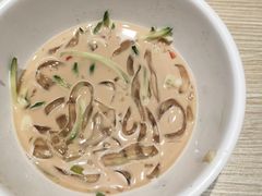 -小船渔村•大连菜•大连焖鱼(黄河路店)