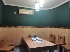 -八大碗私房菜(中城路店)