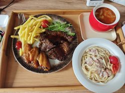 -禾馨·母婴护理月子中心(世纪大道店)