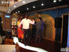 -维吾尔餐厅(宜山路店)