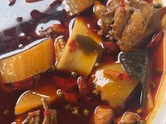 -晓彭肥肠鸡·泡椒鸡火锅(水木天地店)