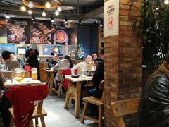 大堂-聚点串吧·北京烧烤(赵登禹路店)