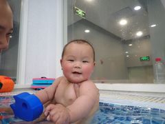 -龙格亲子游泳·水育早教运动中心(龙湾天街店)