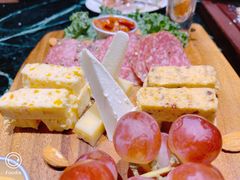 -MEAT MATE 鲜食肉铺(凤凰汇·里巷店)