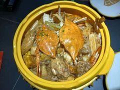 -多嘴超级肉蟹煲(中东店)